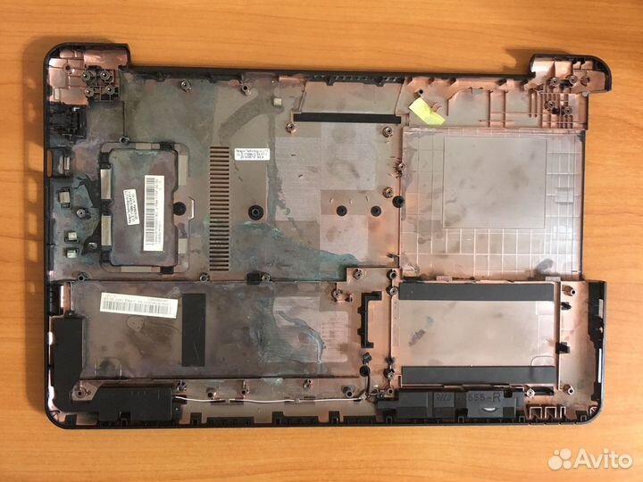 Поддон для ноутбука