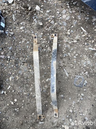 Кронштейны топливного бака Хендэ Солярис 1