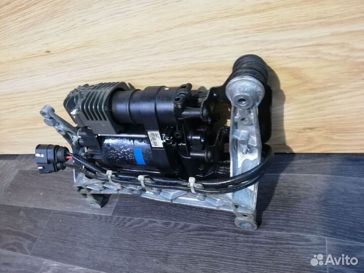 Пневмокомпрессор Porsche Cayenne 958