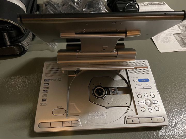 Портативный dvd плеер Panasonic