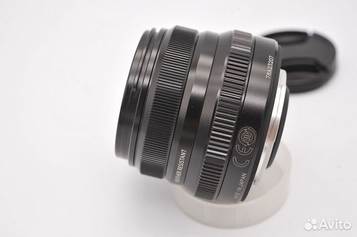 Fujinon XF 35 mm f/2 R WR