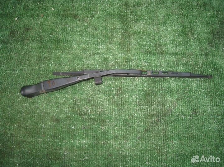 Поводок стеклоочистителя задний Chevrolet aveo T2