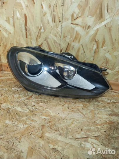 Фара Правая Ксенон Гольф 6 в сборе с блоками