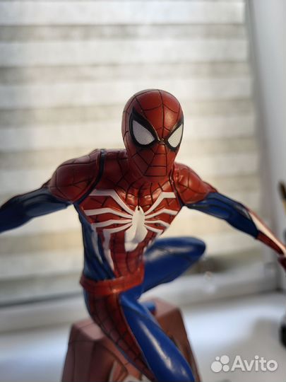 Фигурка Spider-Man PS4