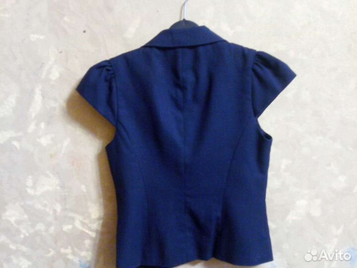 Жилетка для девочки школьная 128