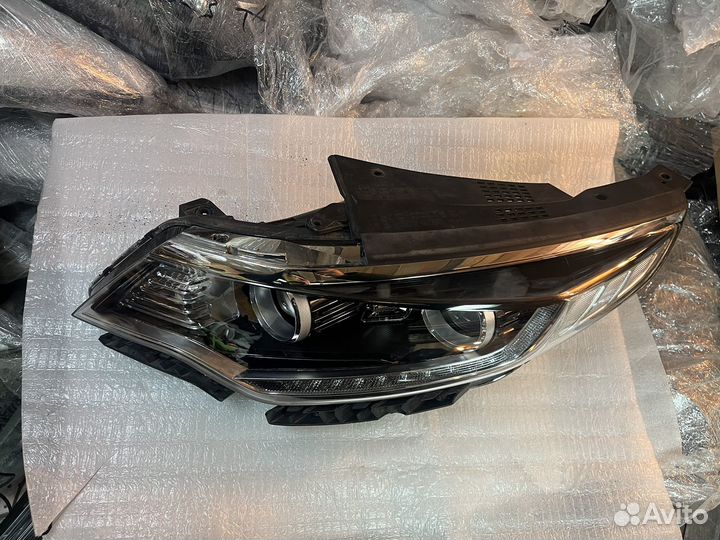 Фара левая Kia Optima 4 JF 92101-D4090