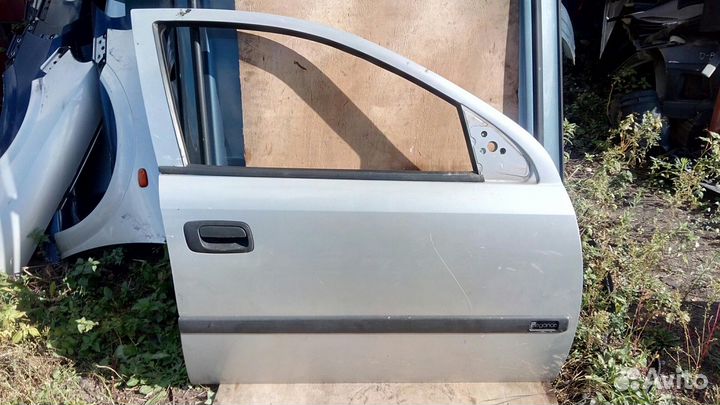 Дверь передняя правая на Опель Астра Г