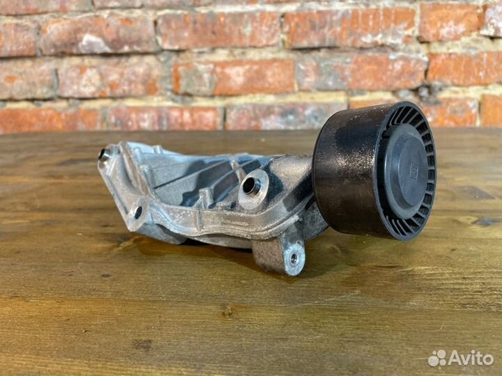 Кронштейн компрессора кондиционера Bmw 5 F10