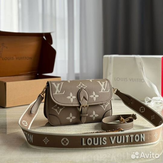 Сумка Louis Vuitton