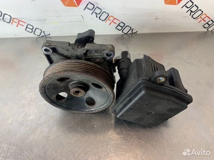 Насос гидроусилителя руля Mercedes E-Class W211