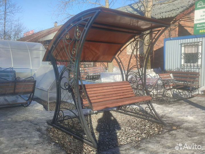 Качели металлические