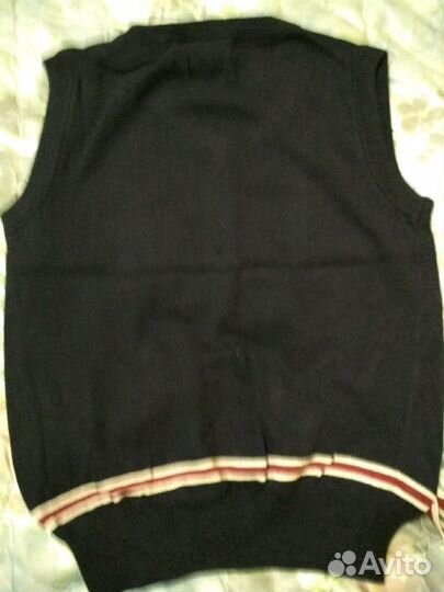 Школьная жилетка