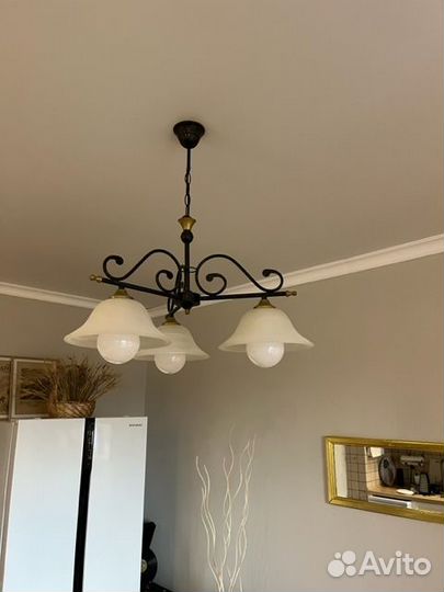 Люстра потолочная