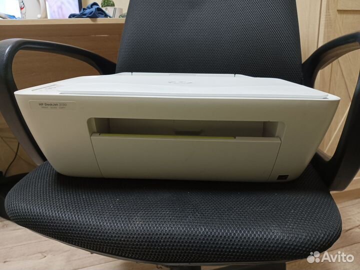 Принтер струйный HP deskjet 2130