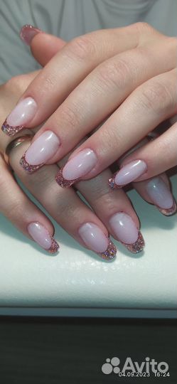 Наращивание ногтей