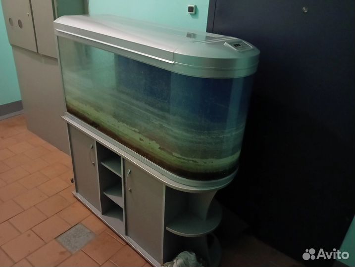 Аквариум с тумбой