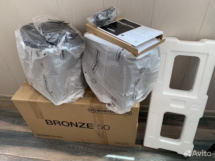 Hi fi Колонки monitor audio bronze 50