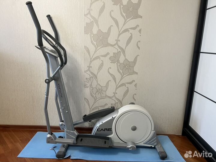 Эллиптический тренажер Care futura
