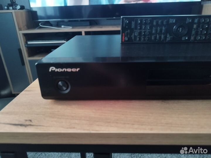 Blu-ray плеер Pioneer bdp 140