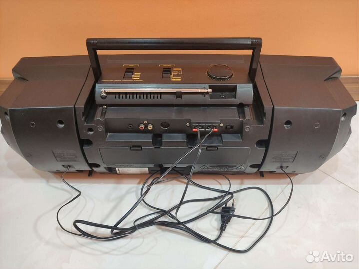 Магнитола JVC PC-W150