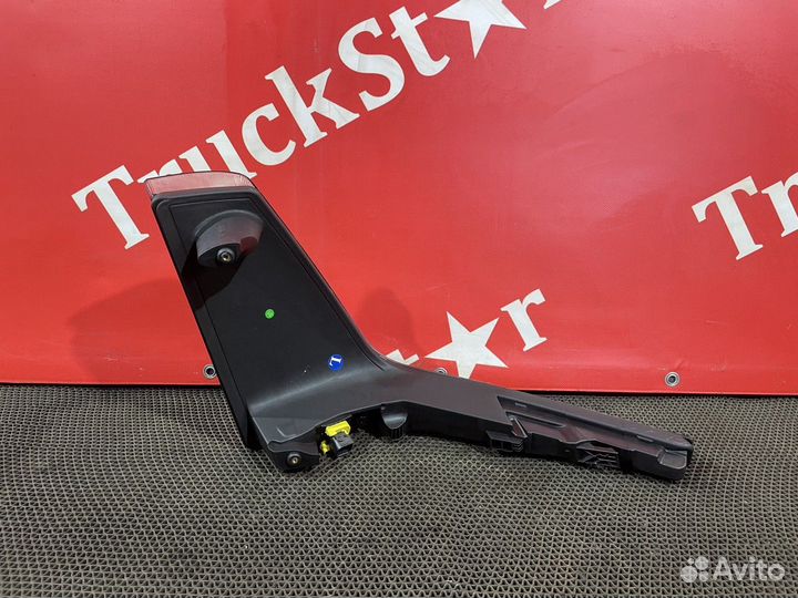 Повторитель поворота левый Renault T