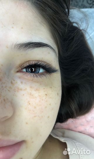 Наращивание ресниц, ногтей от