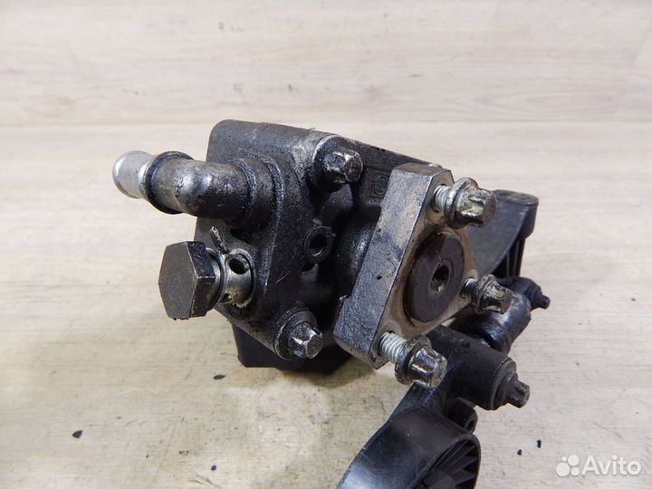 Насос гур Opel Omega B 2,2 дизель