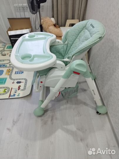 Стульчик для кормления olsson