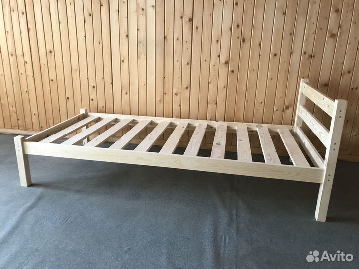 Кровати односпальные и двуспальные из сосны новые