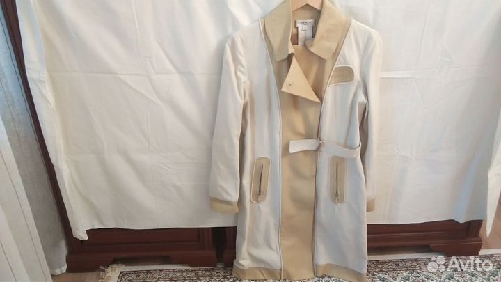 Плащ жен, р 48 х/ б+ вставки кож натурал, цвет беж