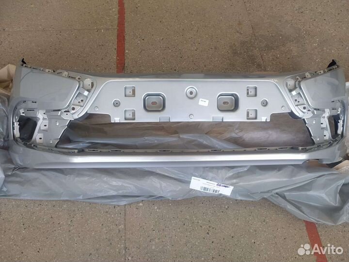 Бампер гранта fl крашеный