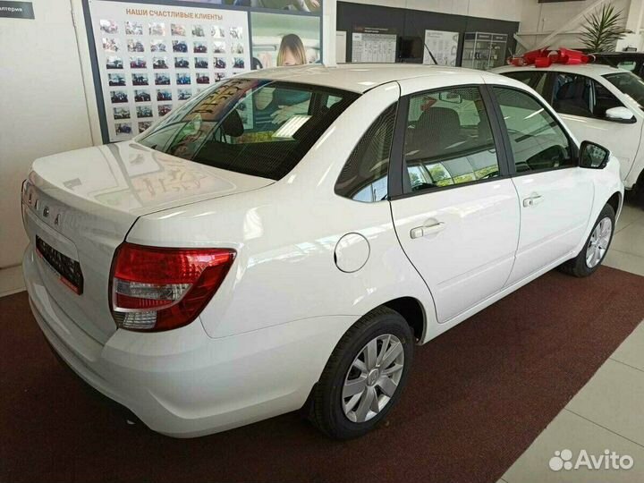 LADA Granta 1.6 МТ, 2023