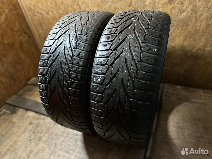 Nokian Tyres Hakkapeliitta R2 SUV 265/45 R21 108R