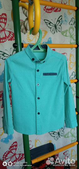 Продам рубашку на мальчика возраст 4-5 лет