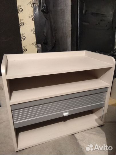 Шкафчики напольные, тумбы