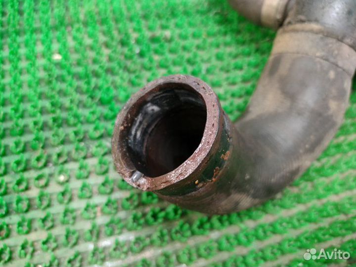 Патрубок радиатора Opel Astra H Z13DTH 2008