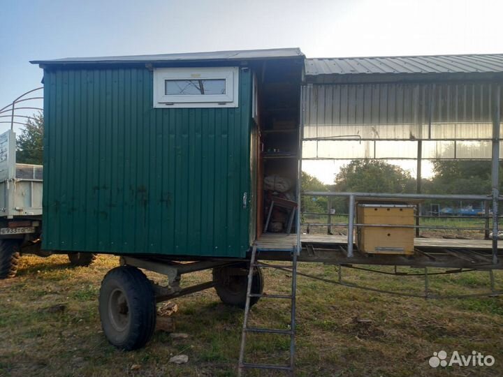 Прицеп пчеловодческий
