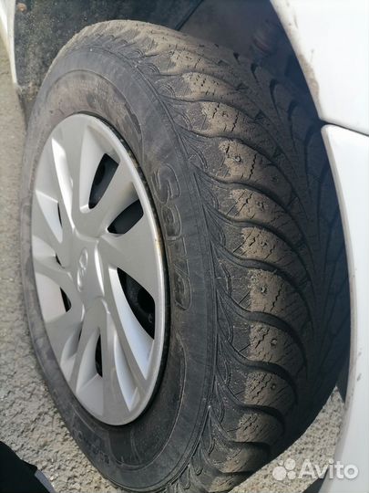 Sava Eskimo Stud 185/65 R14
