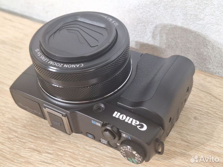 Компактный фотоаппарат Сanon g1x mark ii