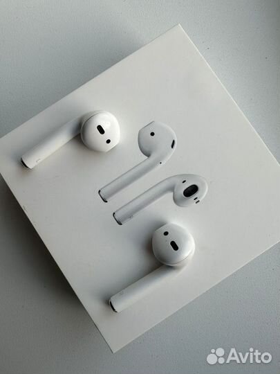 Беспроводные наушники apple airpods 2