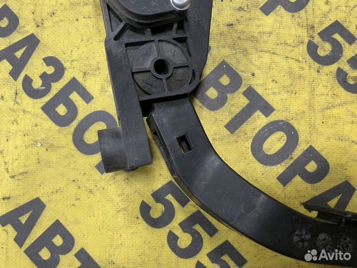 Педаль газа Kia Rio 3