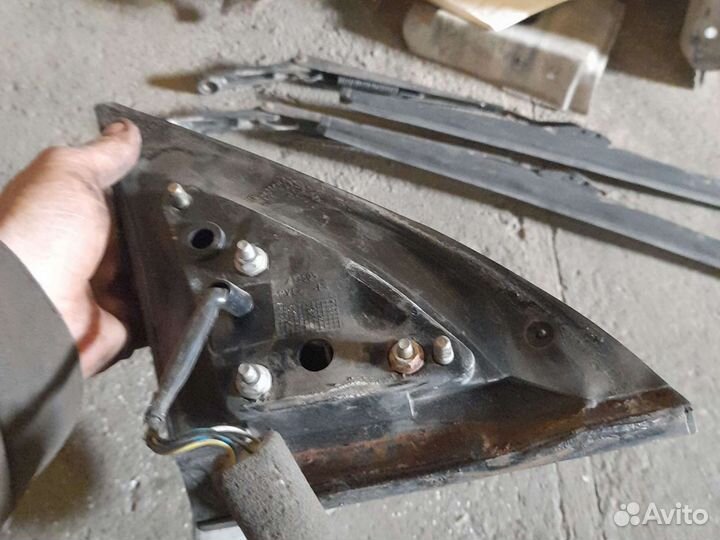 Зеркало левое hover h2