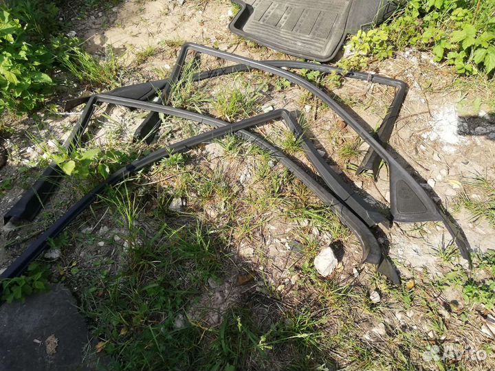 Накладка двери Мерседес W210