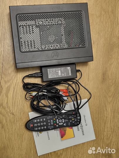 Спутниковая тв приставка motorola vip2262e
