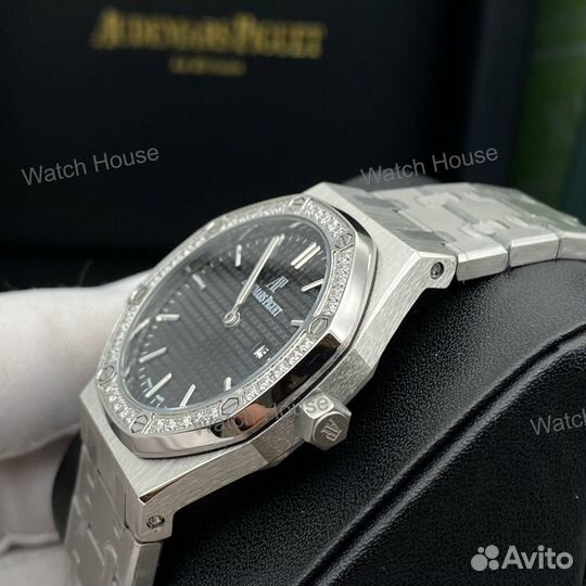 Женские часы Audemars Piguet