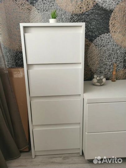 Лаконичный комод