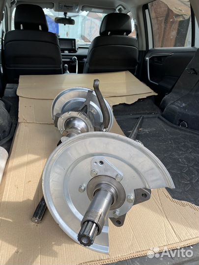 Кулак поворотный УАЗ 3163 Патриот со шрусом