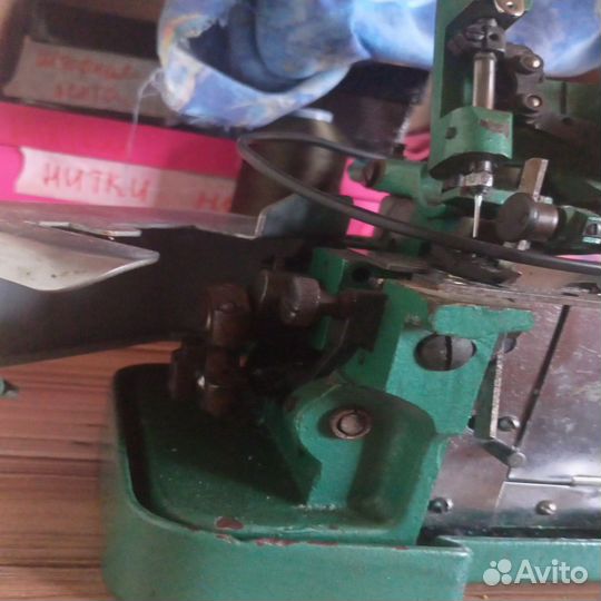 Оверлок для швейной машины