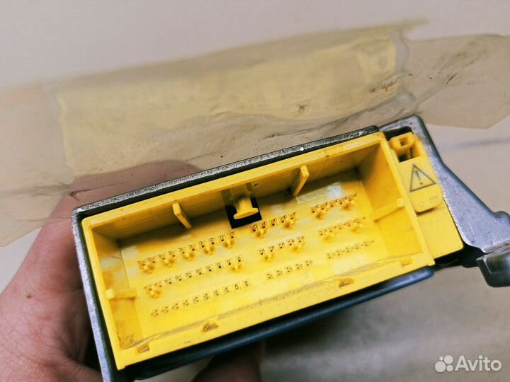 Блок управления AIR BAG Land Cruiser (150) -Prado