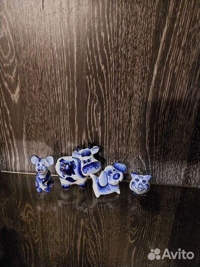 Фигурки, папирус в тубе